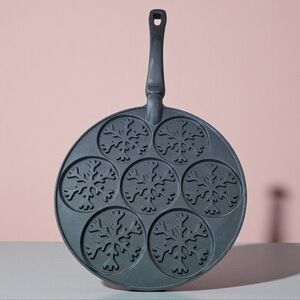 Nordic Ware Snowflake Pancake Pan Griddle